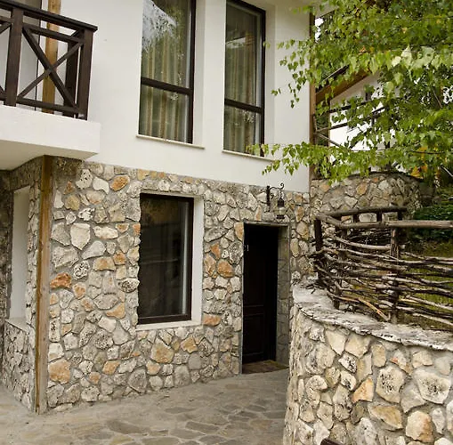 Vilă Boriki Complex *